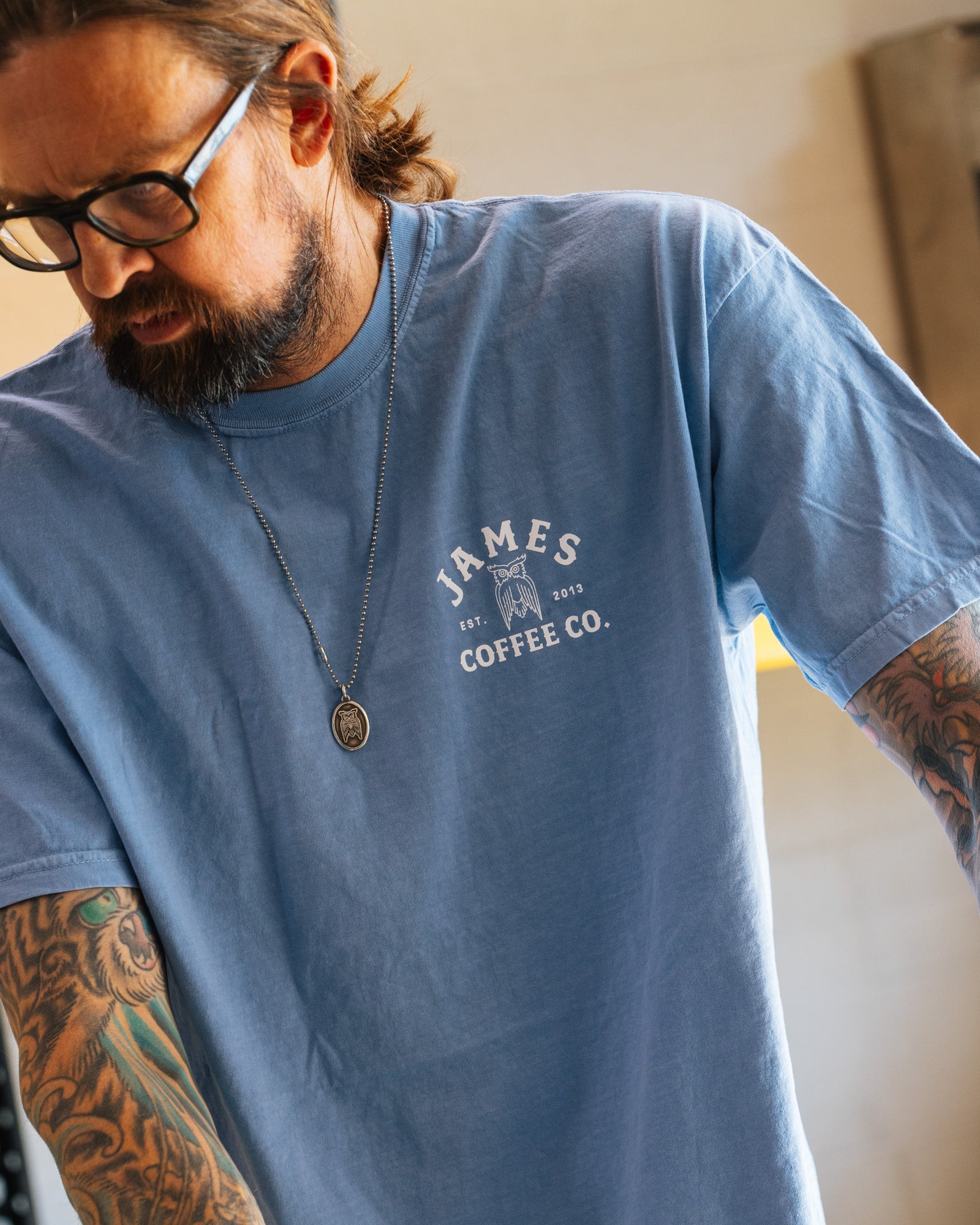 James Arch Logo Shop T-shirt