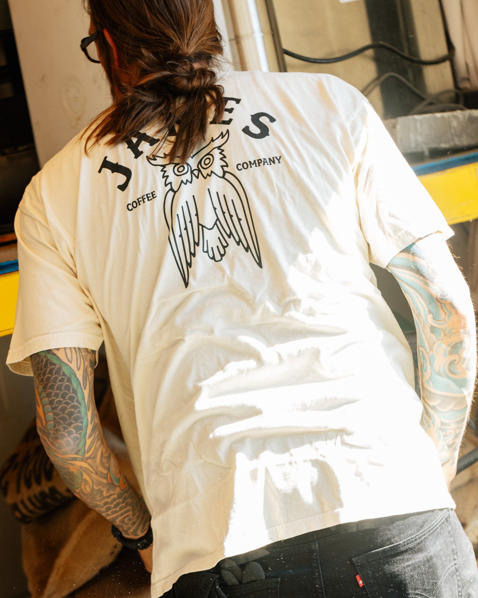 James Arch Logo Shop T-shirt